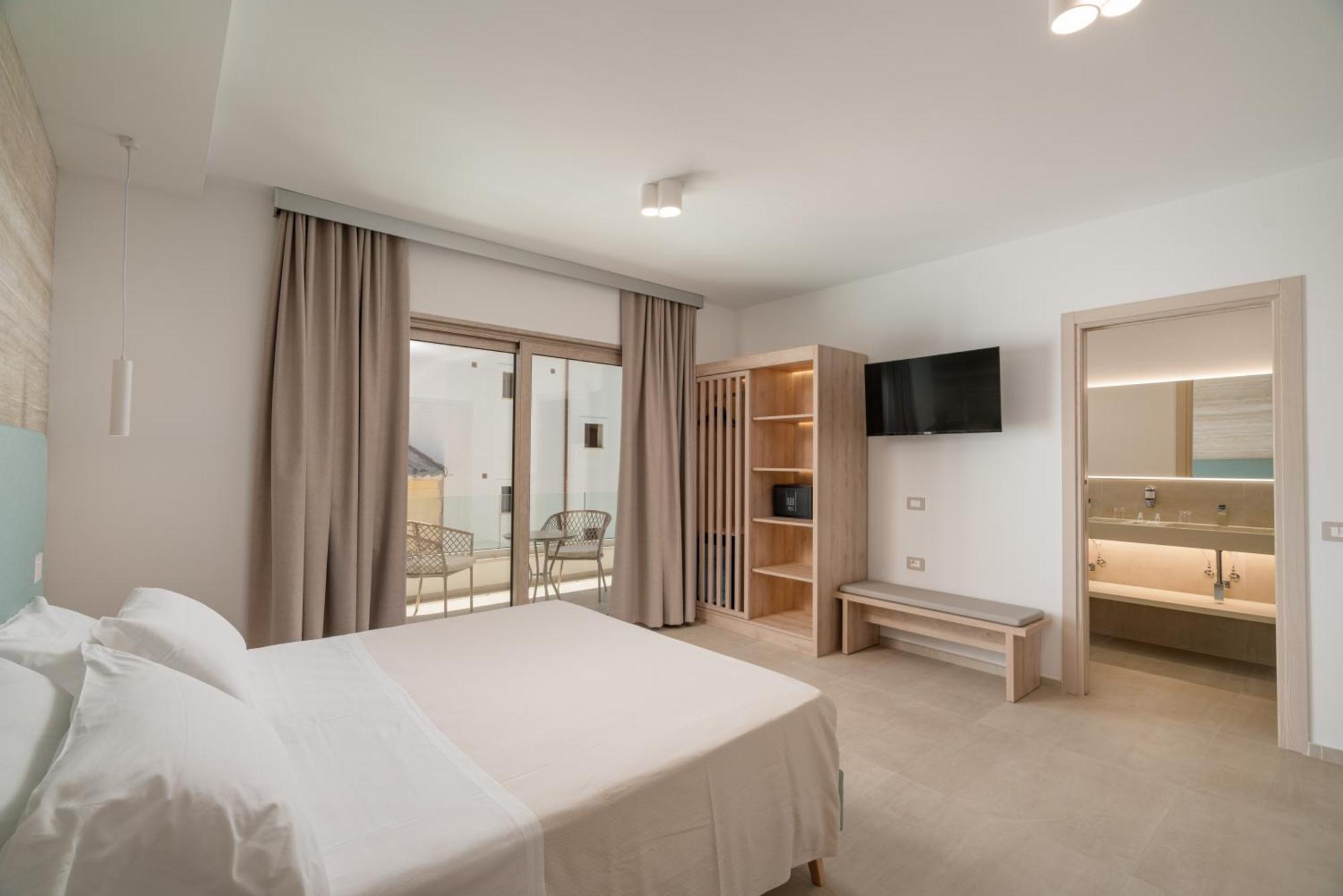 Hotel Margaida Boutique & 4*